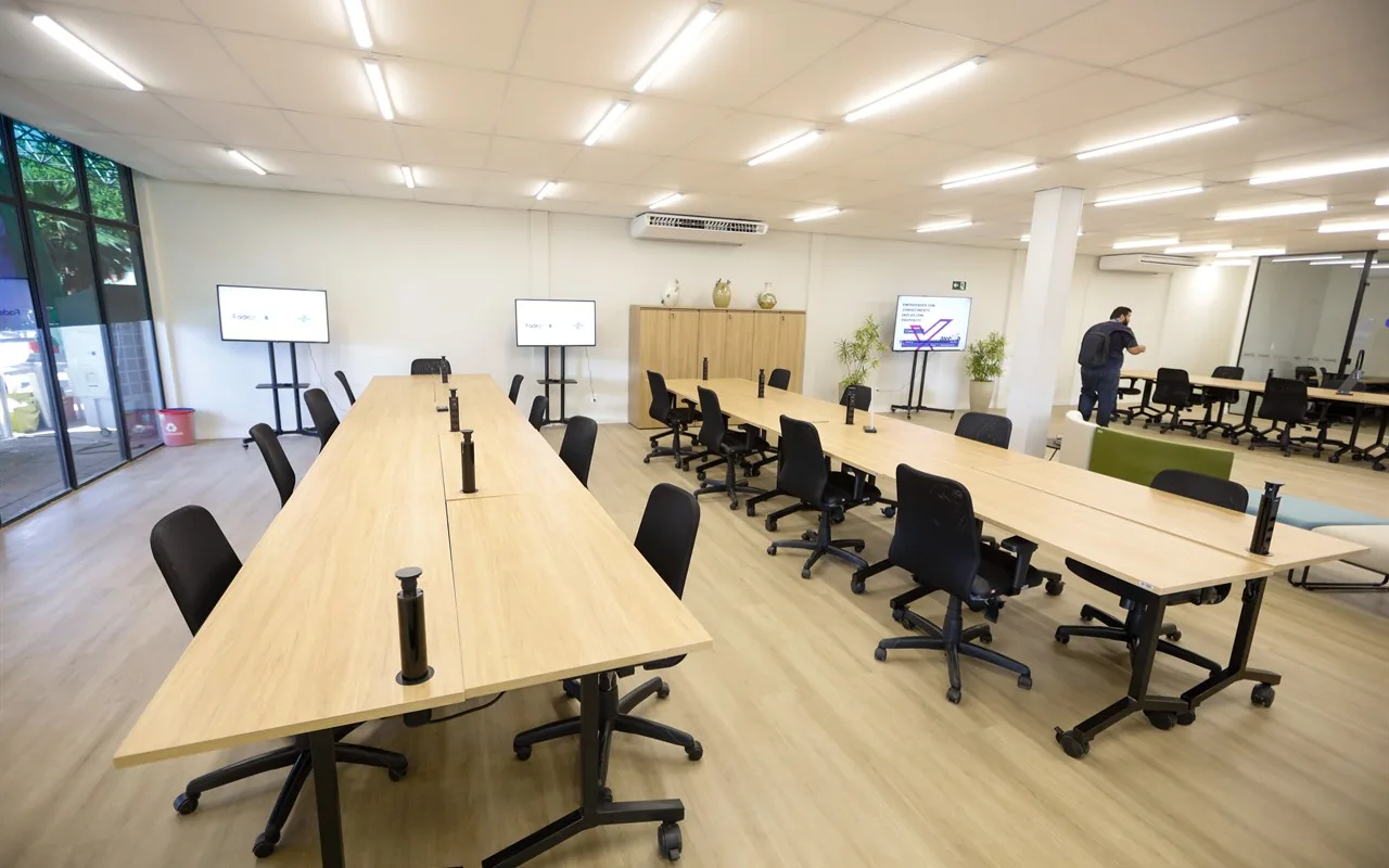 Inauguração do Avexa Hub — solenidade